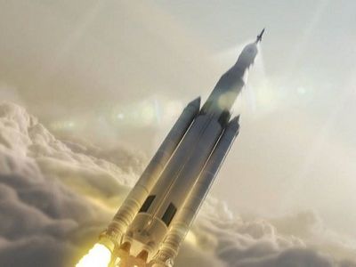 Ракета-носитель SLS. Публикуется в блоге автора